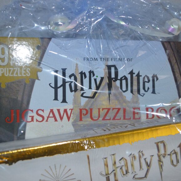 Harry Potter gift basket puzzle book, diary, pez - Picture 2 of 4